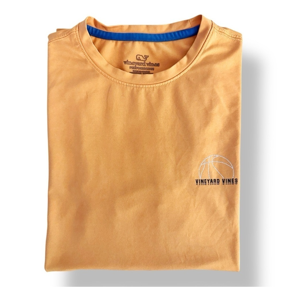 Vineyard Vines | Basketball Harbor Performance Tee (M) 🏀 - Picture 4 of 5